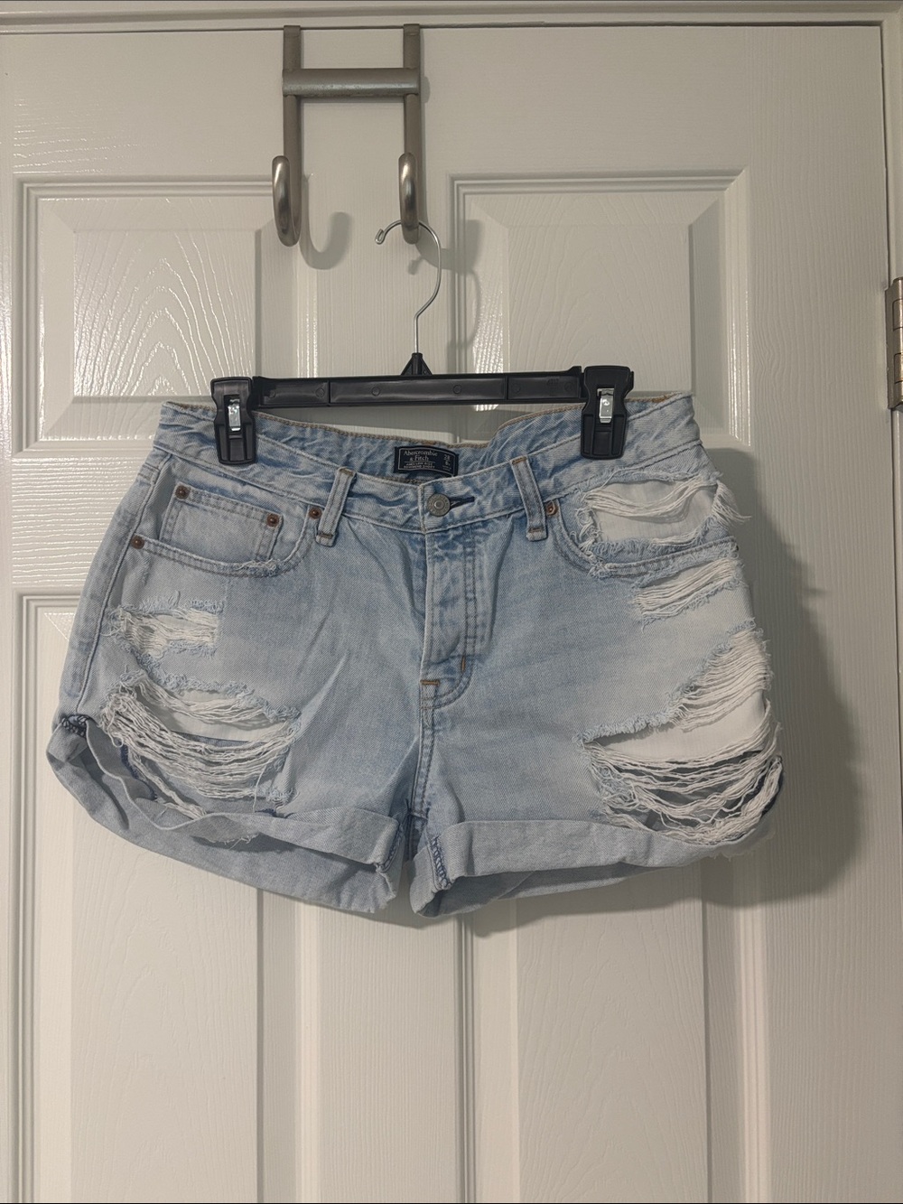 Abercrombie Distressed Light Blue Denim Jean Shorts for Women - Sz 6